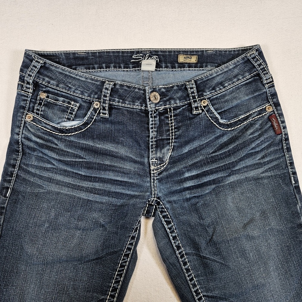 Silver Women's Jeans Size 32x33 Aiko Bootcut‎ Western Whiskers Denim Flare Pants